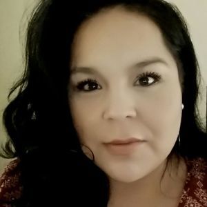 Meet your Posher, Nina